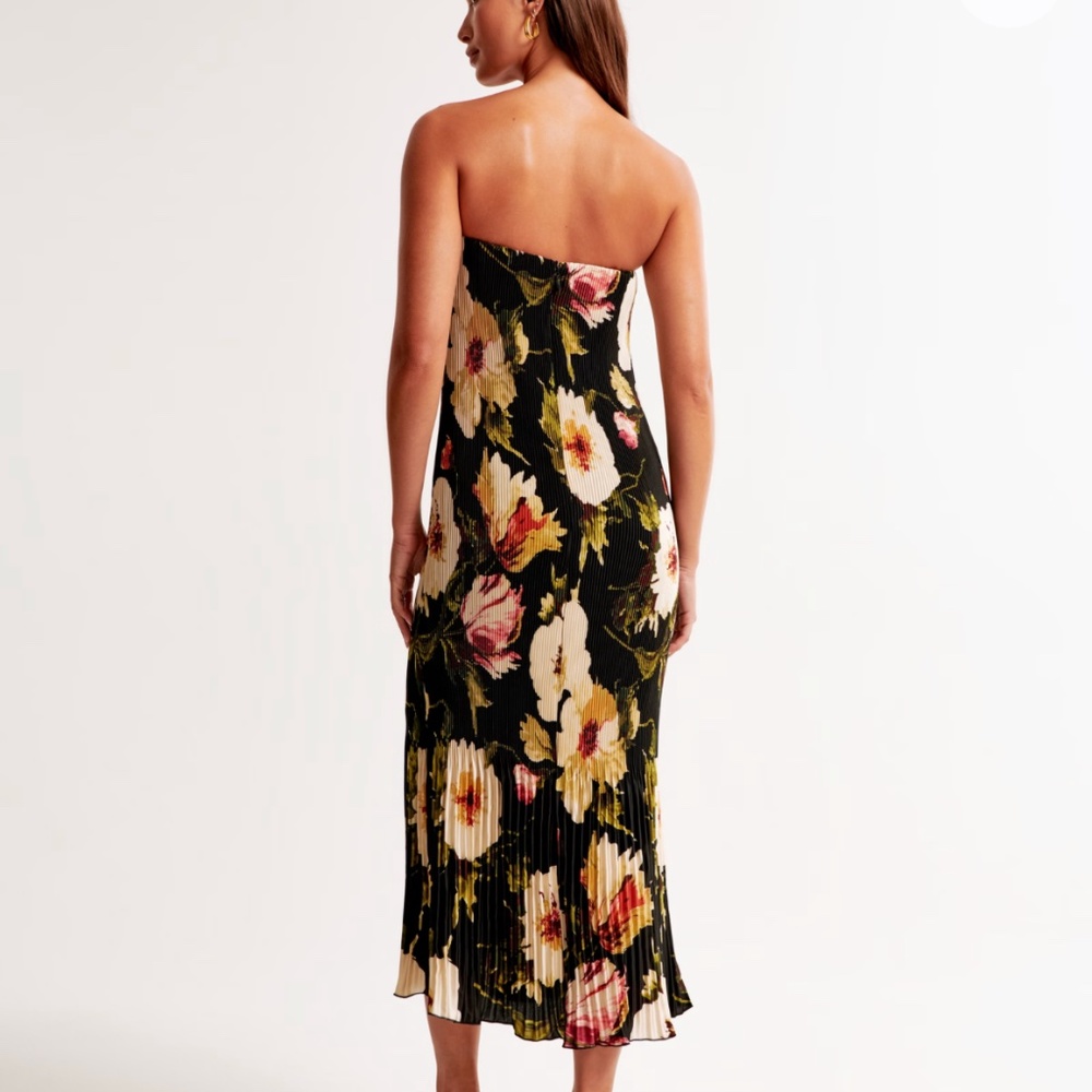 Abercrombie & Fitch Floral Black Midi Dress - Picture 3 of 16
